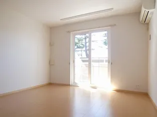 シャルマンA【105号室】の内装