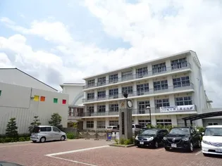 シャルマンA【105号室】の周辺