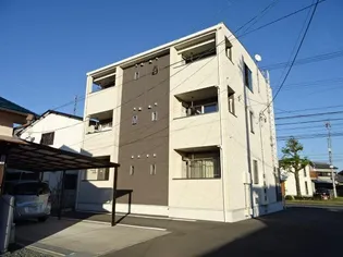 シュティル【1階】の外観