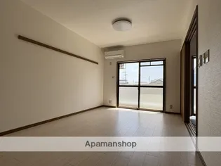 メローネINN【2階】の内装