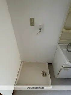 メローネINN【1階】の内装