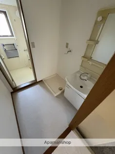 メローネINN【1階】の内装