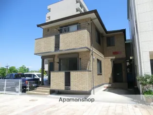 アシェット・ソル【1階】の外観