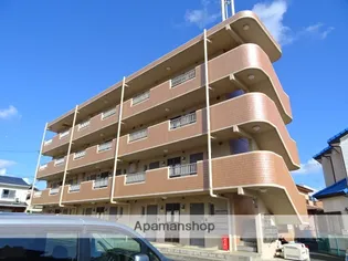 エステートビレッジ【4階】の外観