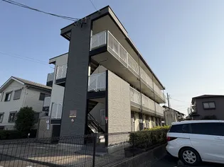 レオパレス里【2階】の外観