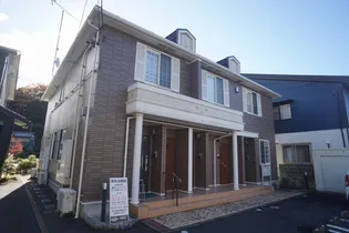 ステージ・サンリット【2階】の外観