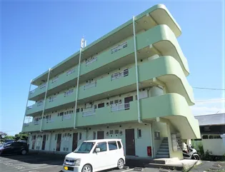 ゼフィロス【4階】の外観