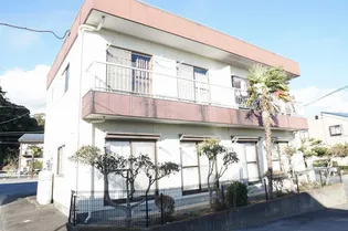 シャトー中川【2階】の外観