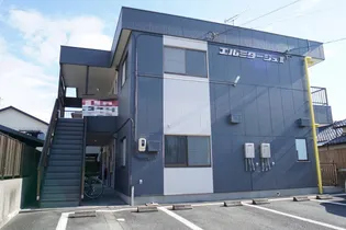 エルミタージュIIの画像