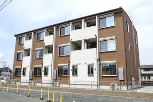 リュッシュ【3階】の外観