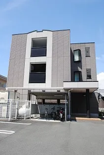 エレガンテフィールドⅠ【2階】の外観