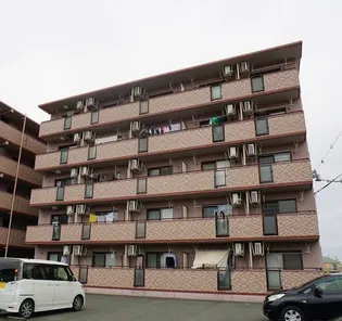 グリンデル ワルト【3階】の外観