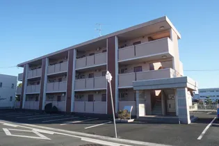 モンブラン【3階】の外観