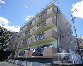 ポヌール半田【3階】の外観