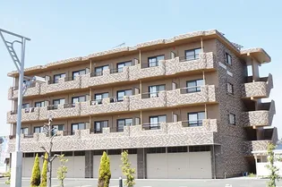 STATION FRONTの画像