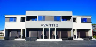 AVANTIIIの画像