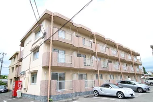 グリーンベル【2階】の外観