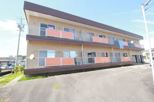 ウエスト・ウィング【2階】の外観