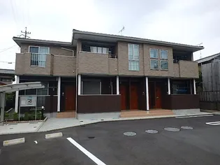 ペーシュ ヴィラージュの画像