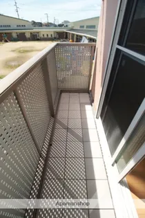 シャルマンA【201号室】の玄関