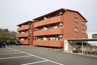 エヴァーグリーン【2階】の外観