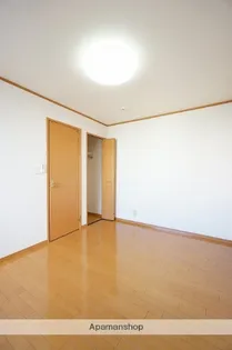 中島ベイコートB【2階】の内装