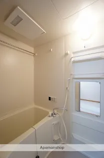 中島ベイコートB【2階】の風呂