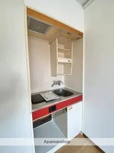 シティ・ハイム「コマガタ」【303号室】のキッチン