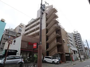 栄ファイブマンション【202号室】の外観