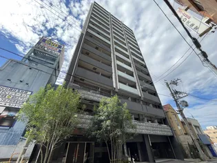 プレサンスジェネ千種内山【5階】の外観