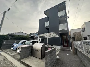 リブリ・自由ヶ丘コート【1階】の外観