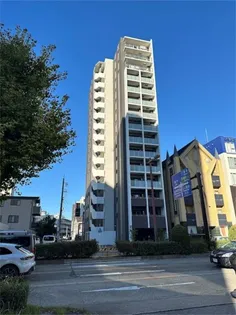 プレサンス ロジェ 千種内山【9階】の外観
