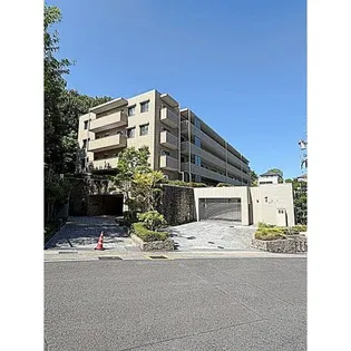 プレシアスコート東山元町テラスA【5階】の外観