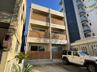 覚王山アパートメント【1階】の外観