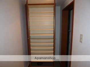 ハーツハピネス【3階】の玄関