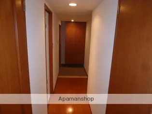 ハーツハピネス【3階】の玄関