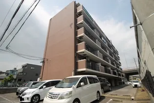 リバーサイド前田【5階】の外観