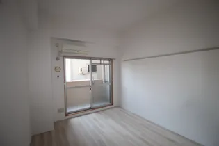 BAY【3階】の居間