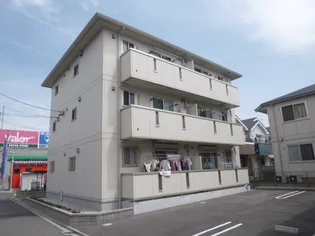 アストレア【3階】の外観