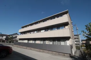 パストラル八田 A棟【2階】の外観