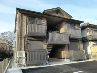 エヴリシング【2階】の外観