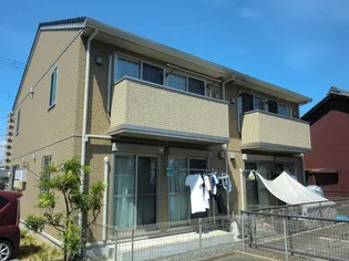 ルミエール A棟【1階】の外観