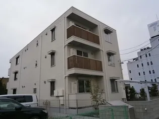 シャルム・ヴィアーレ【1階】の外観