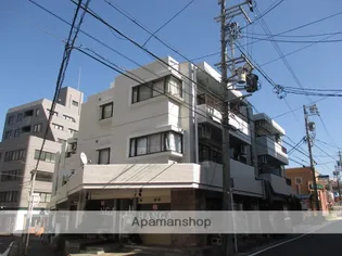 スタスィオン一社.【3階】の外観