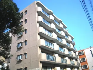 ソレイユ上社【3階】の外観