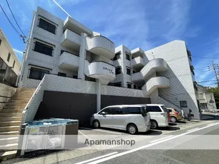 ステイタスいずみ【2階】の外観