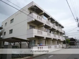 ファミーユタケノの画像