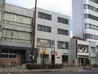 桃花館【4階】の外観