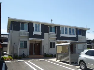 ファミーリャ Ⅱ【1階】の外観