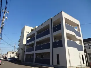 セレニタ【1階】の外観